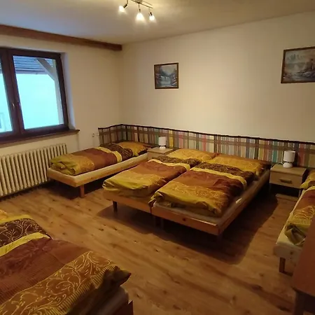 Ubytovanie V Sukromi Cervenka Habitación en casa particular Liptovská Teplička